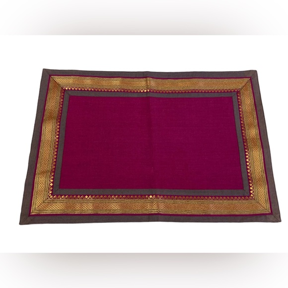 Set of 4 Decorative Embroidered Cloth Table Placemats Dining Place Settings - Picture 7 of 14